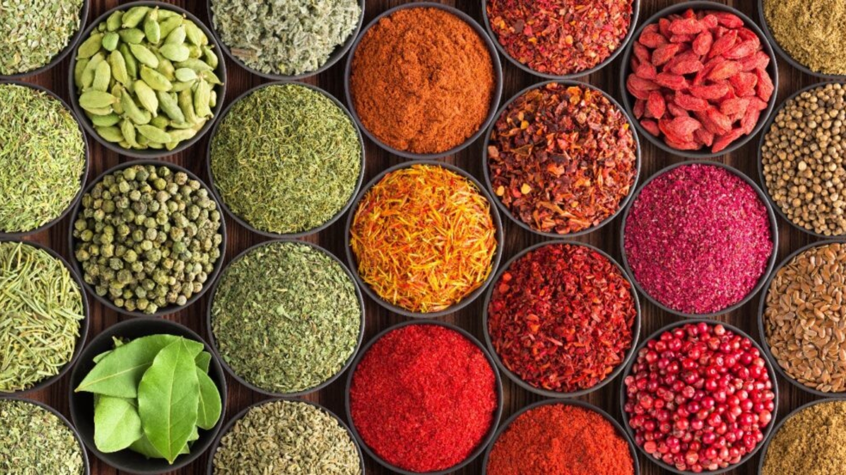 lenis-co-packing-of-flexible-pouches-spices